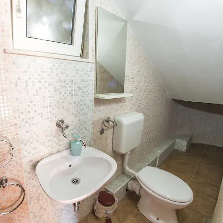 Guest house Stari Grad